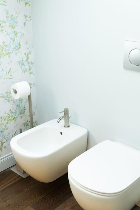 New Boutique Apartment Turin Bagian luar foto